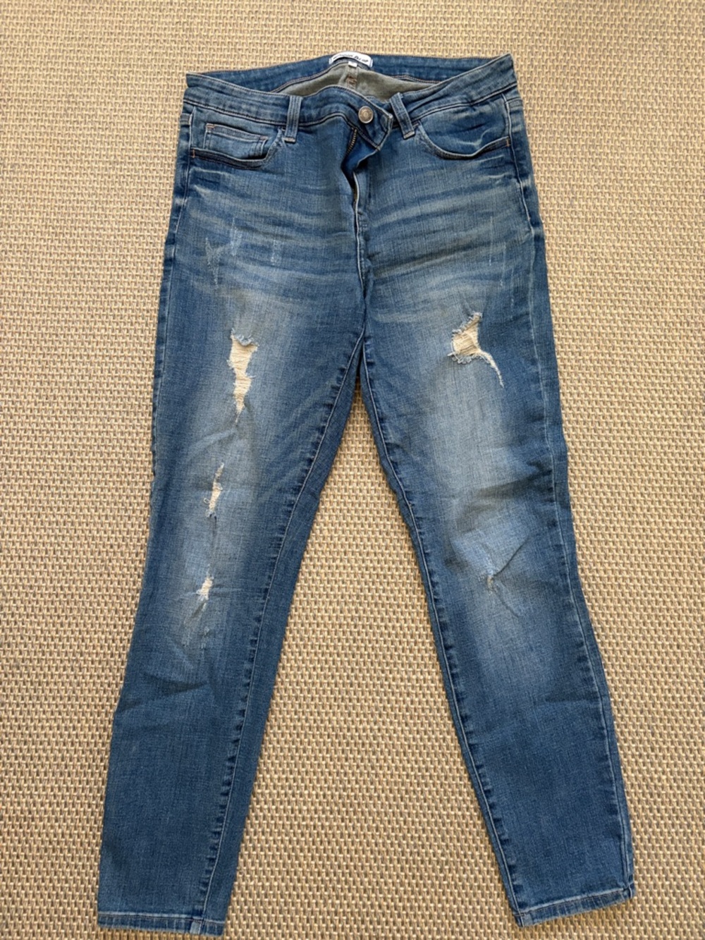 Women's Blue Distressed Skinny Jeans